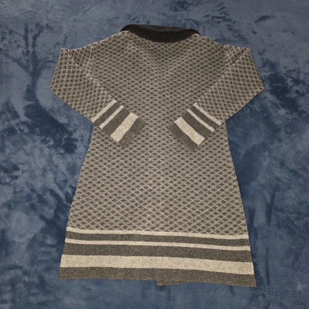 A. IDA Made In Italy Knit Cardigan Wool Blend Button Up Geometric Pattern Medium - Picture 14 of 14